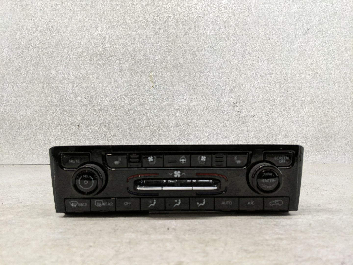 2022 Jeep Grand Cherokee Climate Control Module Temperature AC/Heater Replacement Fits OEM Used Auto Parts - Oemusedautopart