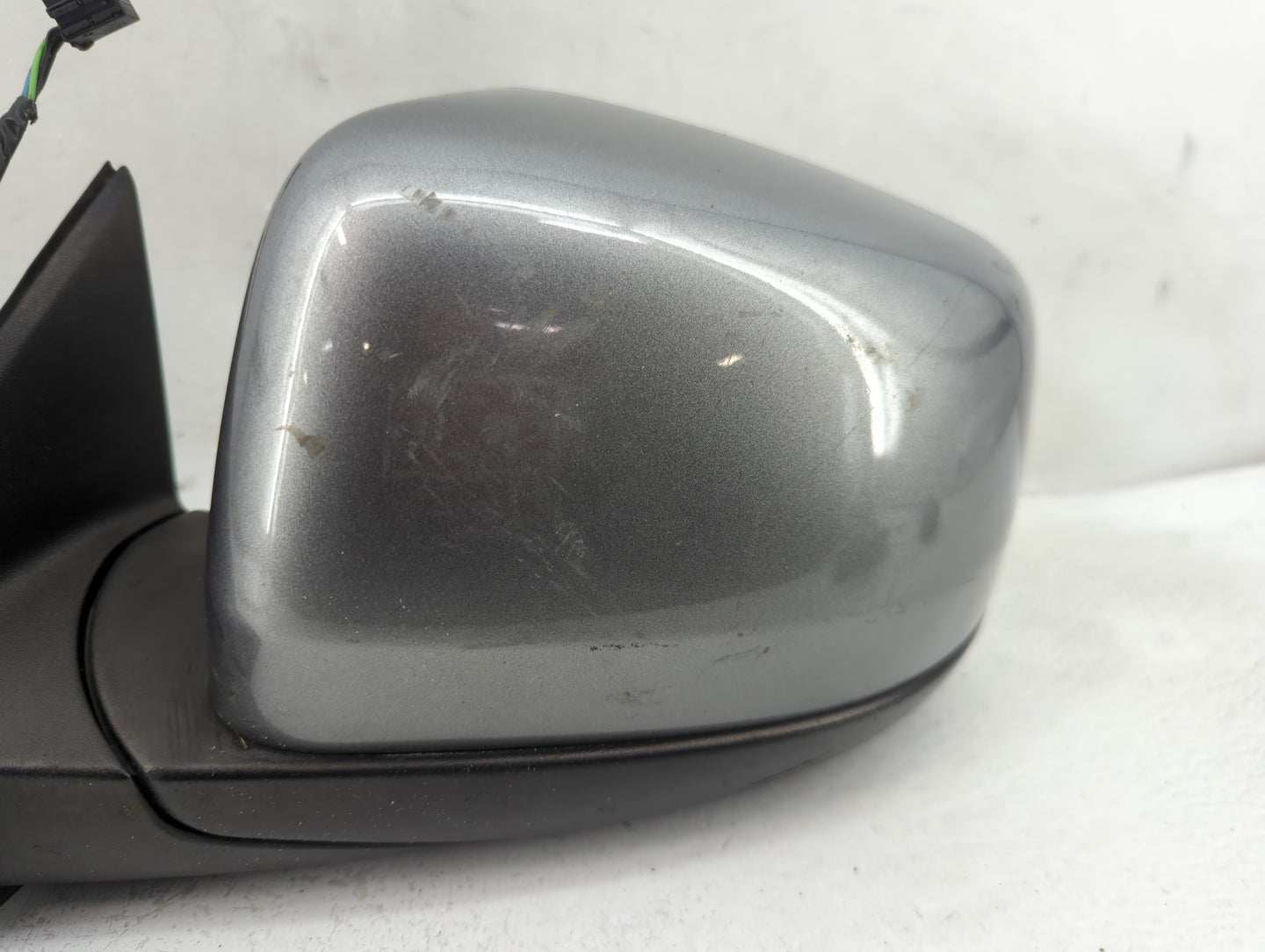 2016-2022 Jeep Grand Cherokee Driver Side View Mirror - Left Door Mirror OEM Used - Oemusedautoparts1.com