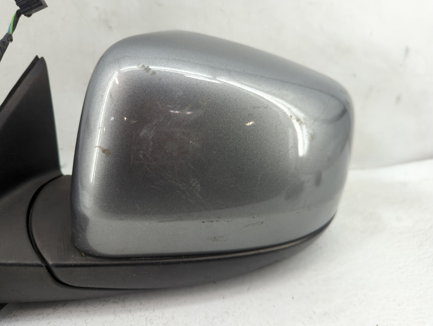 2016-2022 Jeep Grand Cherokee Driver Side View Mirror - Left Door Mirror OEM Used - Oemusedautoparts1.com