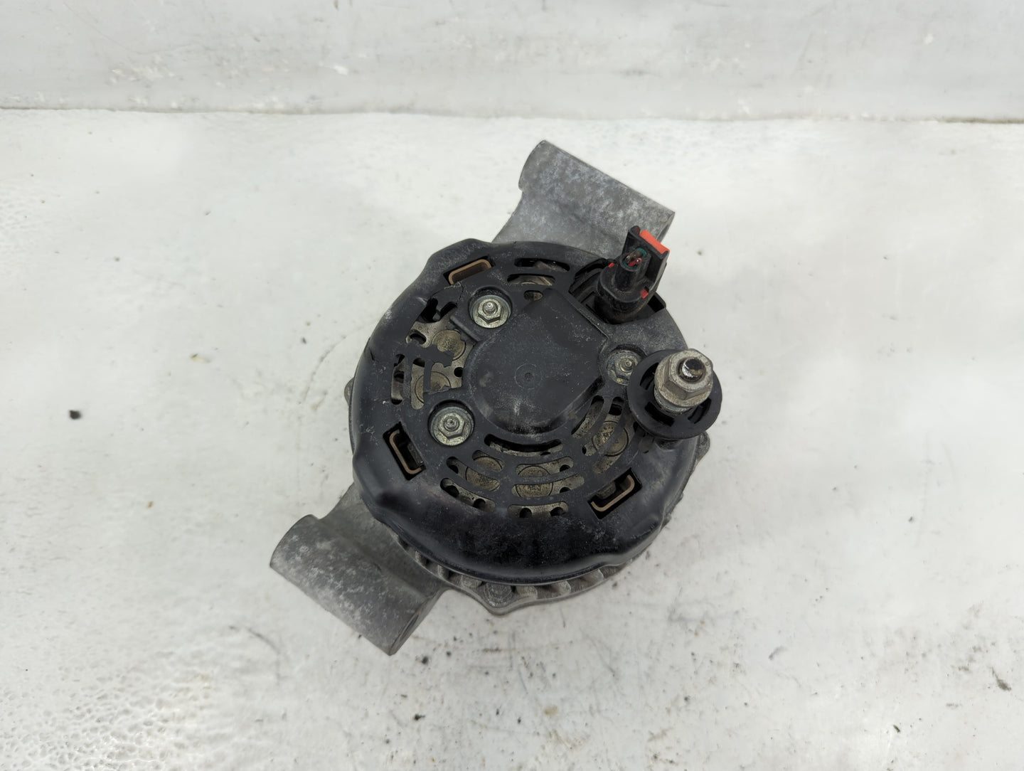 2021-2022 Jeep Grand Cherokee Alternator Replacement Generator Charging Assembly Engine OEM P/N:68408690AB Fits Fits 2021 20