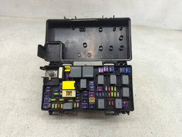 2022 Jeep Grand Cherokee Fusebox Fuse Box Panel Relay Module P/N:04692139AA 68083380AA, R62337-001 Fits OEM Used Auto Parts