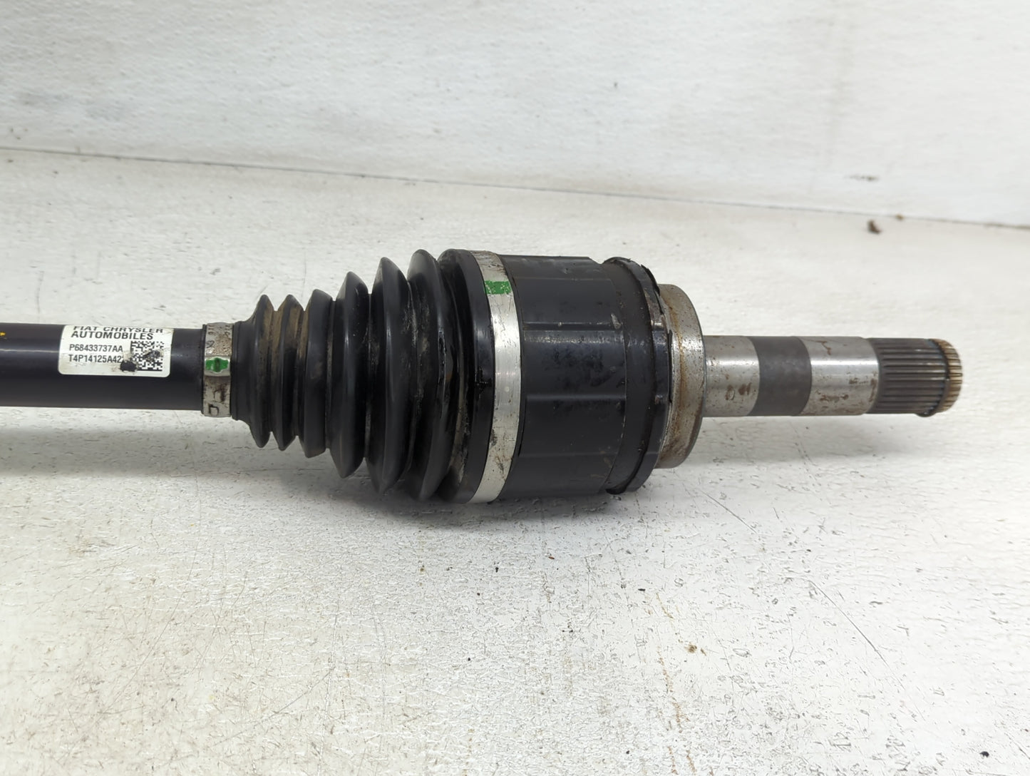 2021-2022 Jeep Grand Cherokee Axle Shaft Rear Driver Cv C/v - Oemusedautoparts1.com