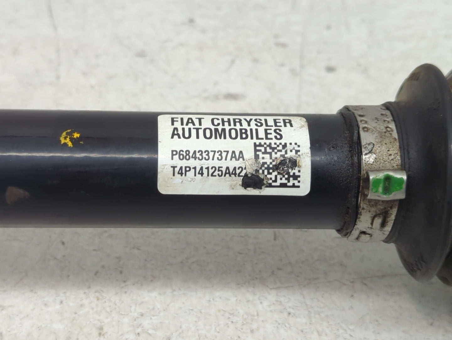 2021-2022 Jeep Grand Cherokee Axle Shaft Rear Driver Cv C/v - Oemusedautoparts1.com