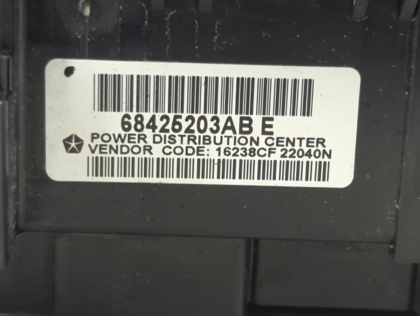 2022 Jeep Grand Cherokee Fusebox Fuse Box Panel Relay Module P/N:68425203AB Fits OEM Used Auto Parts - Oemusedautoparts1.com