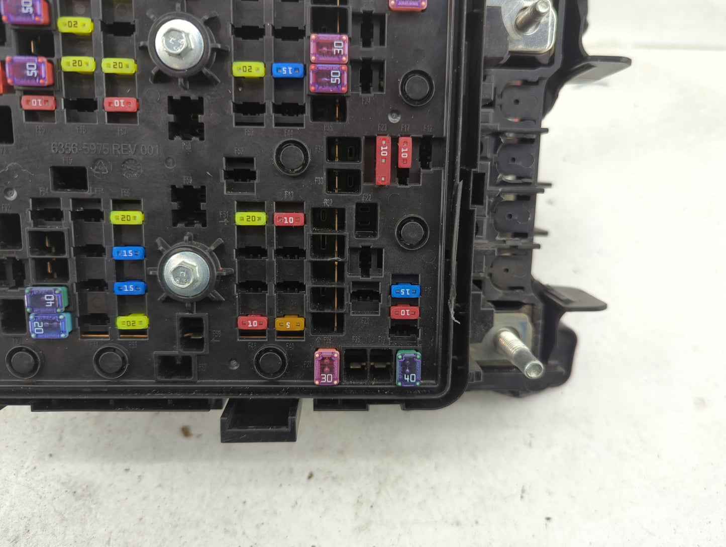 2022 Jeep Grand Cherokee Fusebox Fuse Box Panel Relay Module P/N:68347002AE 68347011AC, 6356-5975 REV 001 Fits OEM Used Auto