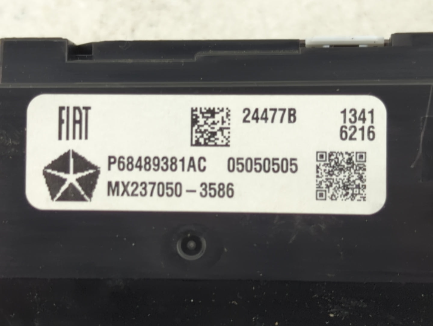 2021-2022 Jeep Grand Cherokee Climate Control Module Temperature AC/Heater Replacement P/N:P68489381AC MX237050-3586 Fits OE