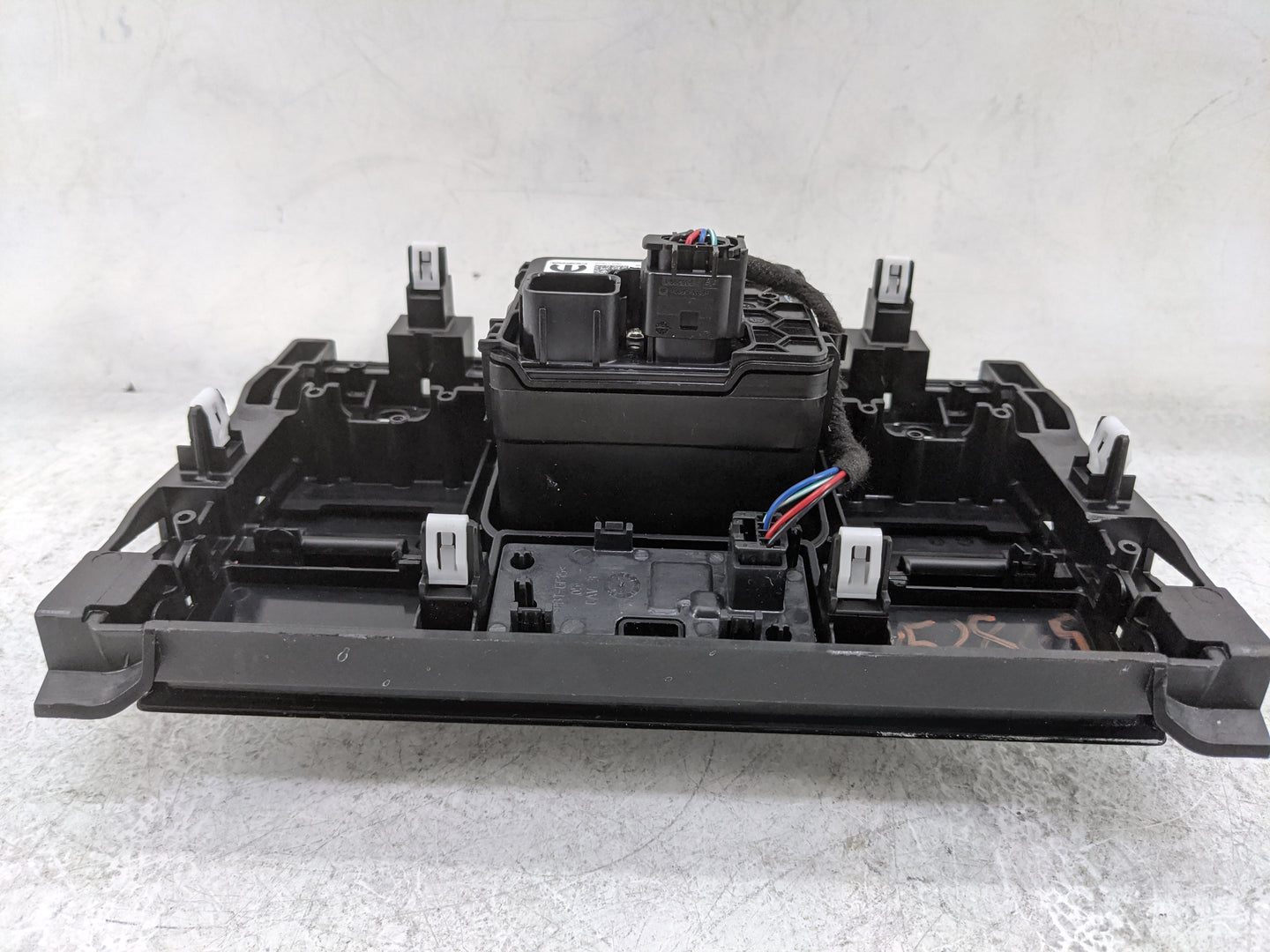 2022 Jeep Grand Cherokee Floor Console Assembly Shifter - Oemusedautoparts1.com