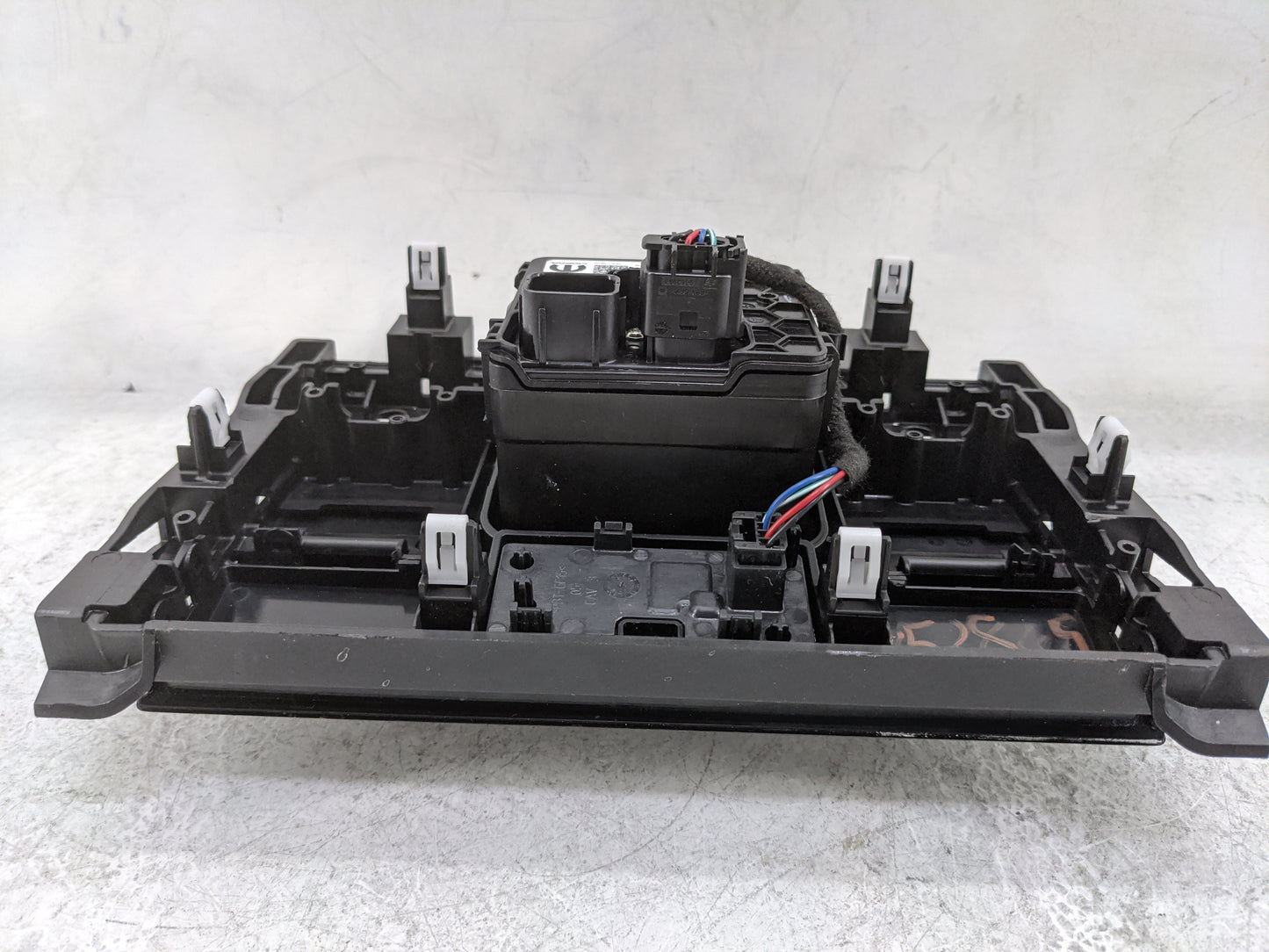 2022 Jeep Grand Cherokee Floor Console Assembly Shifter - Oemusedautoparts1.com