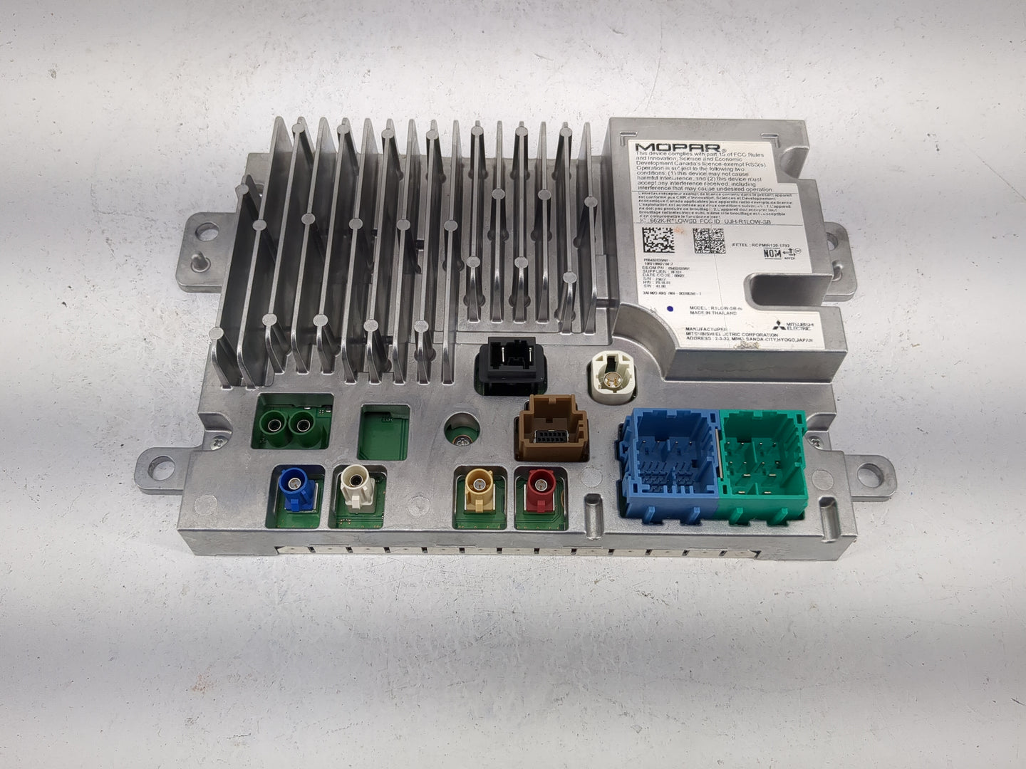 2021-2022 Jeep Grand Cherokee Radio AM FM Cd Player Receiver Replacement P/N:P68453109AI R1LOW-SB Fits Fits 2021 2022 OEM Us