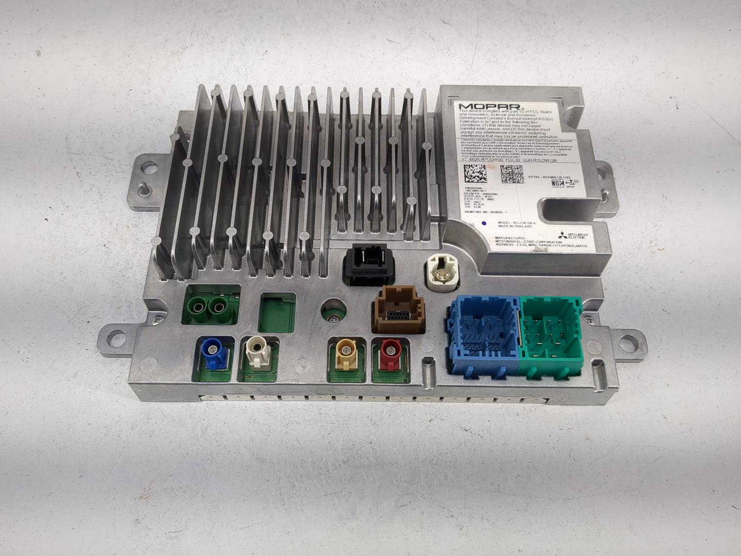 2021-2022 Jeep Grand Cherokee Radio AM FM Cd Player Receiver Replacement P/N:P68453109AI R1LOW-SB Fits Fits 2021 2022 OEM Us