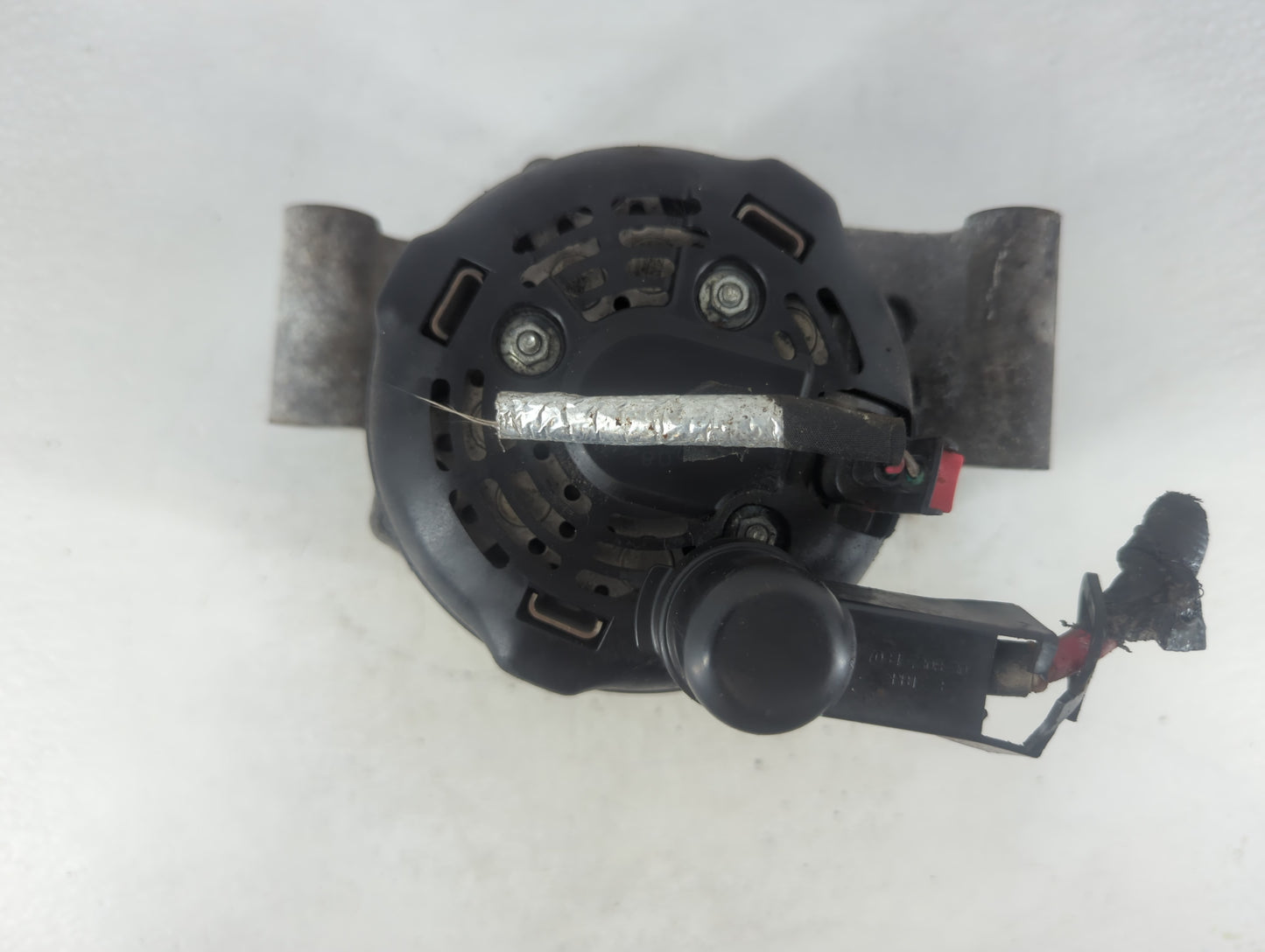 2021-2022 Jeep Grand Cherokee Alternator Replacement Generator Charging Assembly Engine OEM P/N:P68408690AB Fits Fits 2021 2