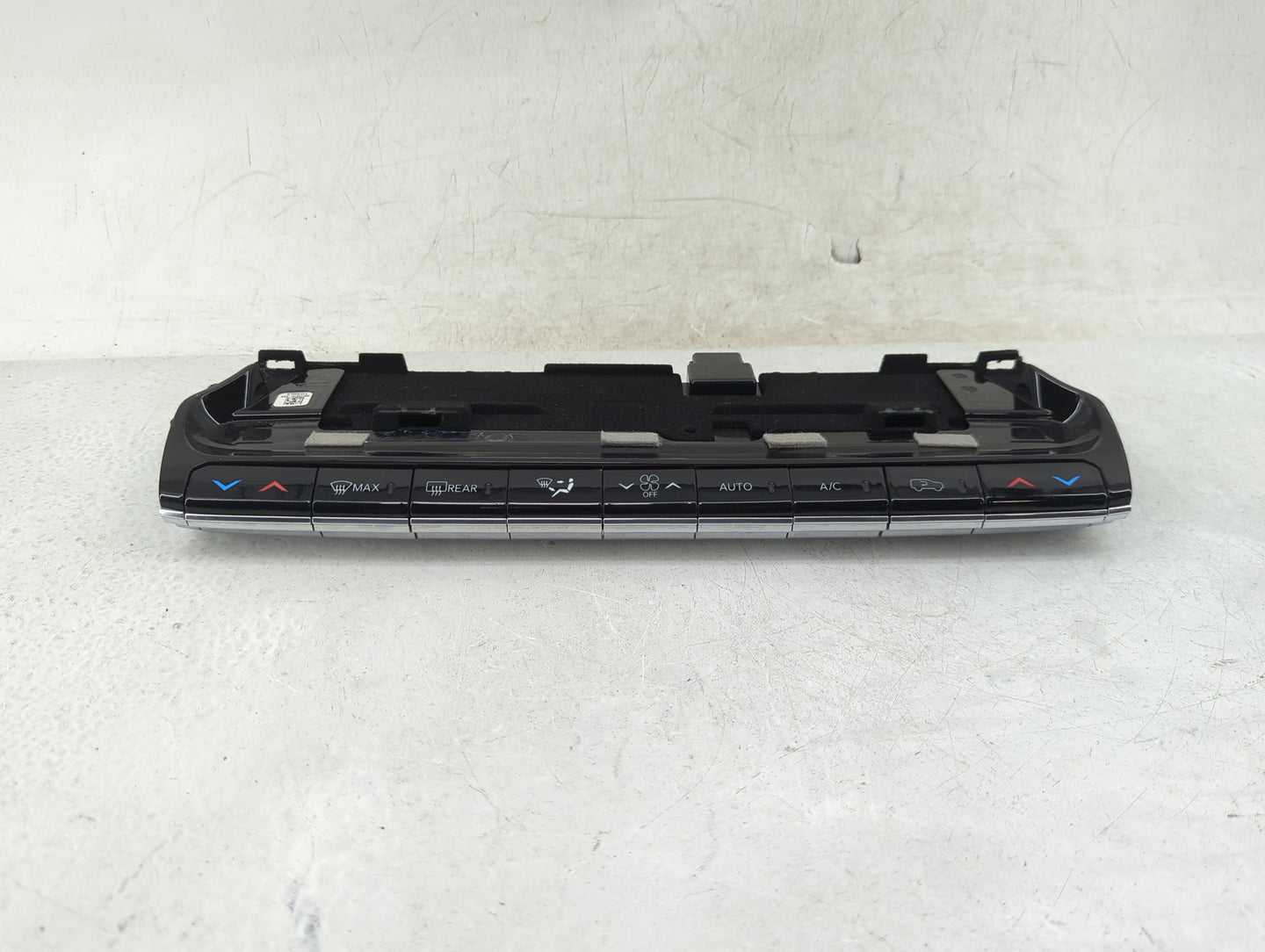2022 Jeep Grand Wagoneer Climate Control Module Temperature AC/Heater Replacement P/N:68423823AC Fits OEM Used Auto Parts - 