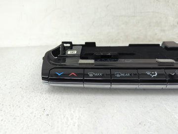 2022 Jeep Grand Wagoneer Climate Control Module Temperature AC/Heater Replacement P/N:68423823AC Fits OEM Used Auto Parts