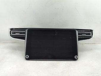 compare product 2022 Jeep Grand Wagoneer Information Display Screen