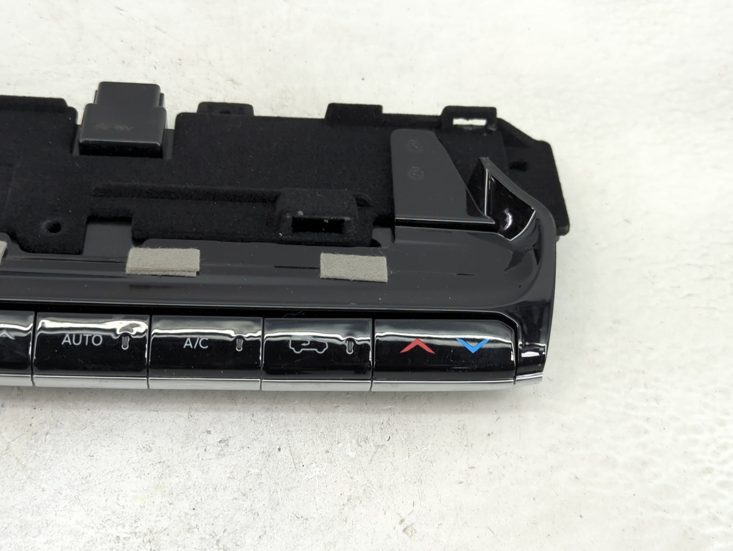 2022 Jeep Grand Wagoneer Climate Control Module Temperature AC/Heater Replacement P/N:68423823AC Fits OEM Used Auto Parts - 