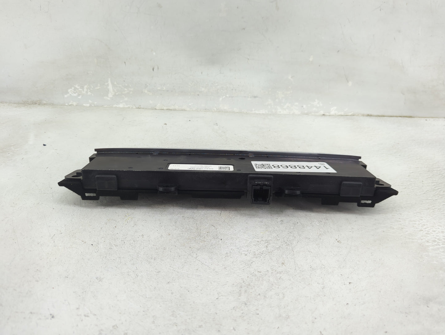 2022 Jeep Grand Wagoneer Climate Control Module Temperature AC/Heater Replacement P/N:68423823AC Fits OEM Used Auto Parts - 