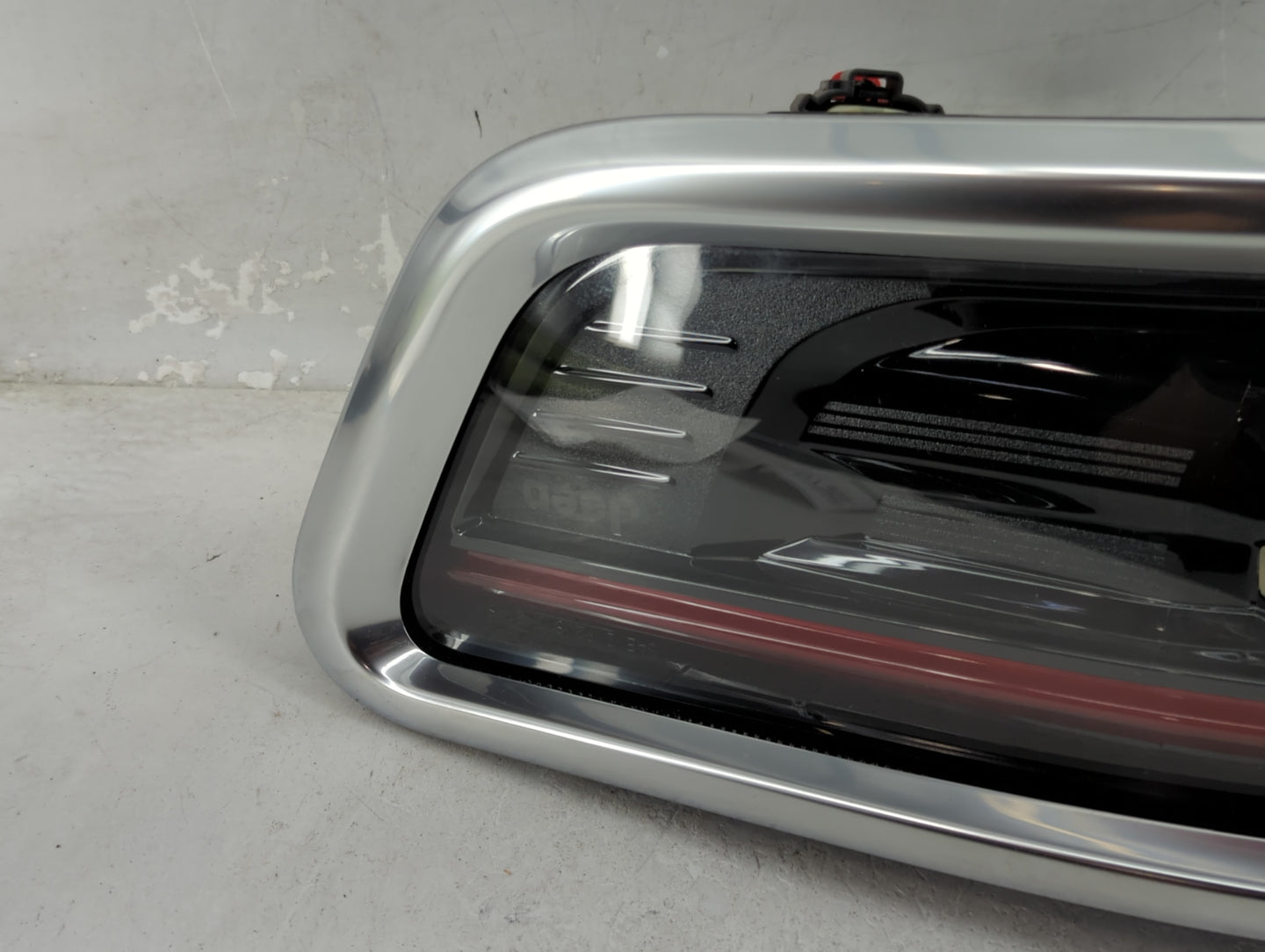 2022 Jeep Grand Wagoneer Tail Light Assembly Passenger Right OEM P/N:68340918 Fits OEM Used Auto Parts - Oemusedautoparts1.c