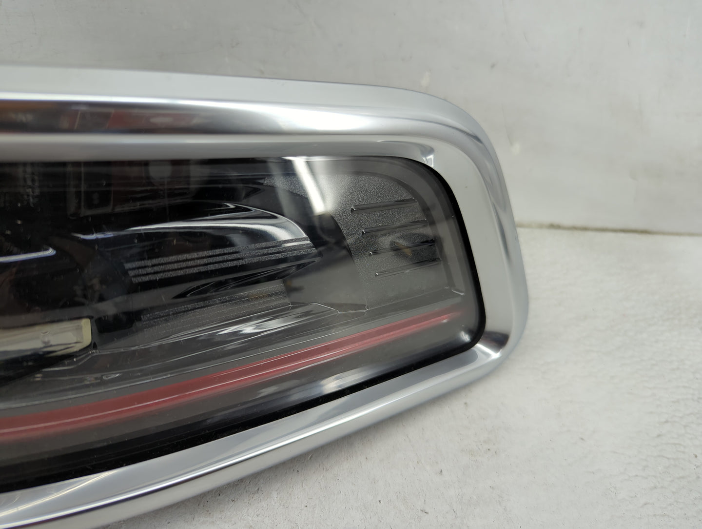 2022 Jeep Grand Wagoneer Tail Light Assembly Driver Left OEM P/N:68340919 Fits OEM Used Auto Parts - Oemusedautoparts1.com