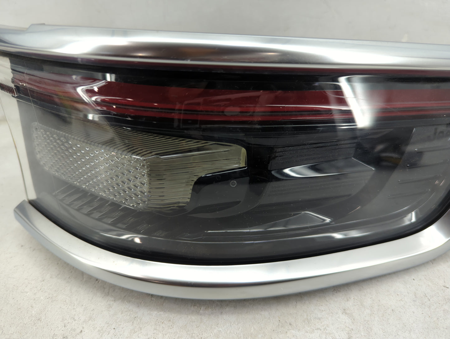 2022 Jeep Grand Wagoneer Tail Light Assembly Passenger Right OEM P/N:68340918AC Fits OEM Used Auto Parts - Oemusedautoparts1