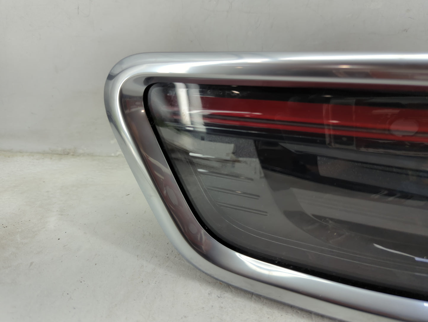 2022 Jeep Grand Wagoneer Tail Light Assembly Driver Left OEM P/N:68340919AC Fits OEM Used Auto Parts - Oemusedautoparts1.com