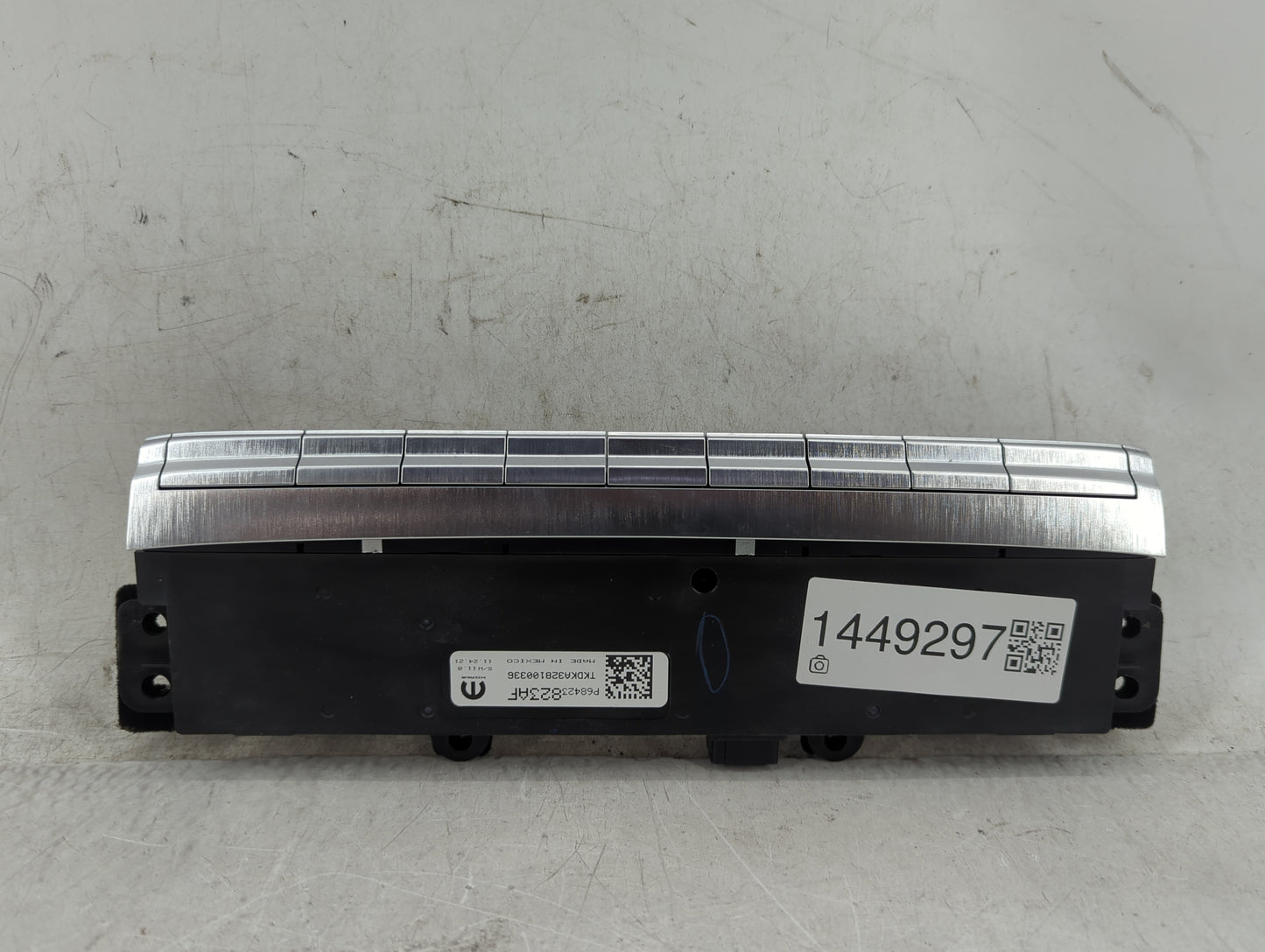 2022 Jeep Grand Wagoneer Climate Control Module Temperature AC/Heater Replacement P/N:68423823AC TKDKA063210038 Fits OEM Use