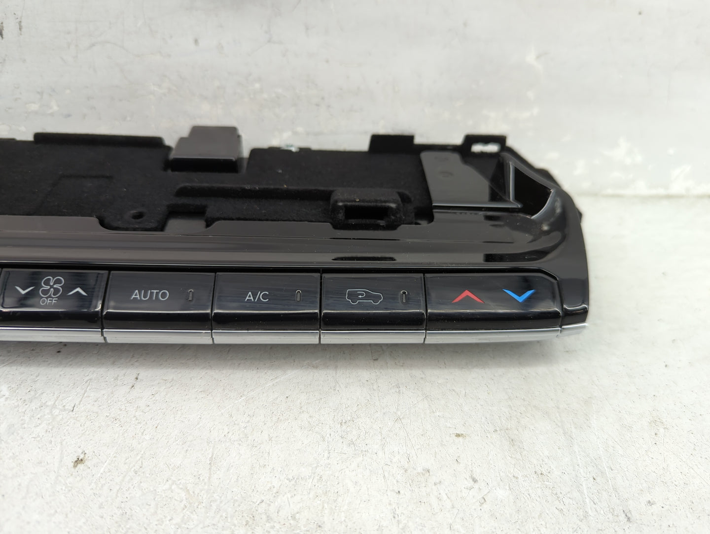 2022 Jeep Grand Wagoneer Climate Control Module Temperature AC/Heater Replacement P/N:68423823AC TKDKA063210038 Fits OEM Use