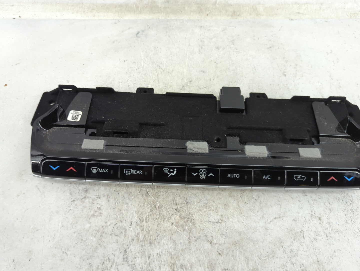 2022 Jeep Grand Wagoneer Climate Control Module Temperature AC/Heater Replacement P/N:P68423823AF Fits OEM Used Auto Parts -