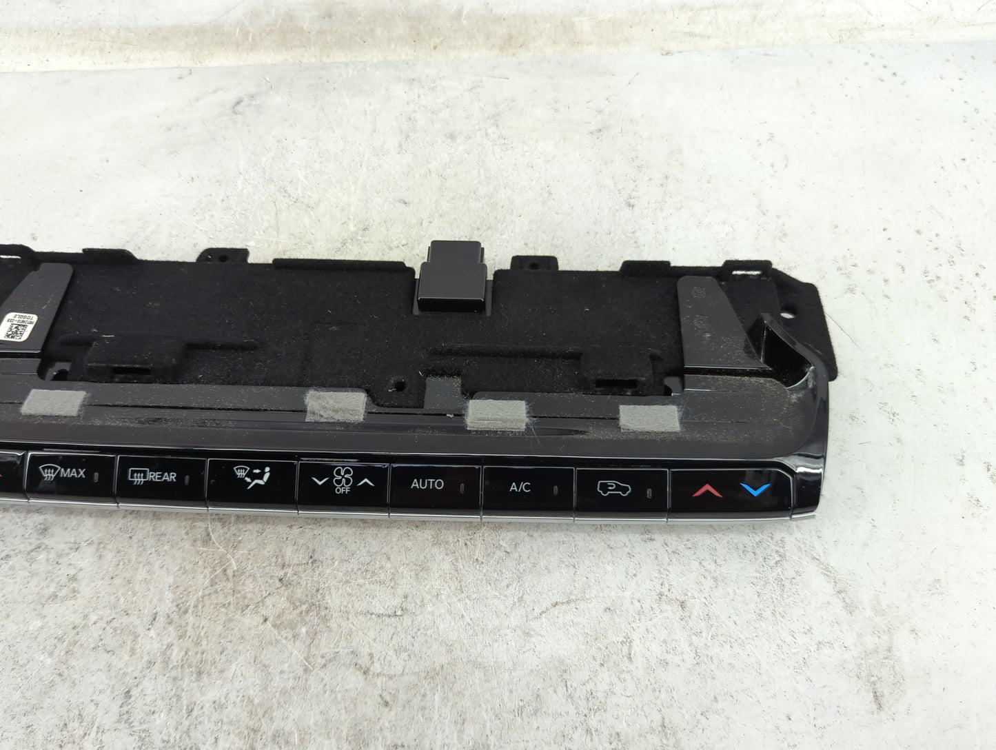 2022 Jeep Grand Wagoneer Climate Control Module Temperature AC/Heater Replacement P/N:P68423823AF Fits OEM Used Auto Parts -