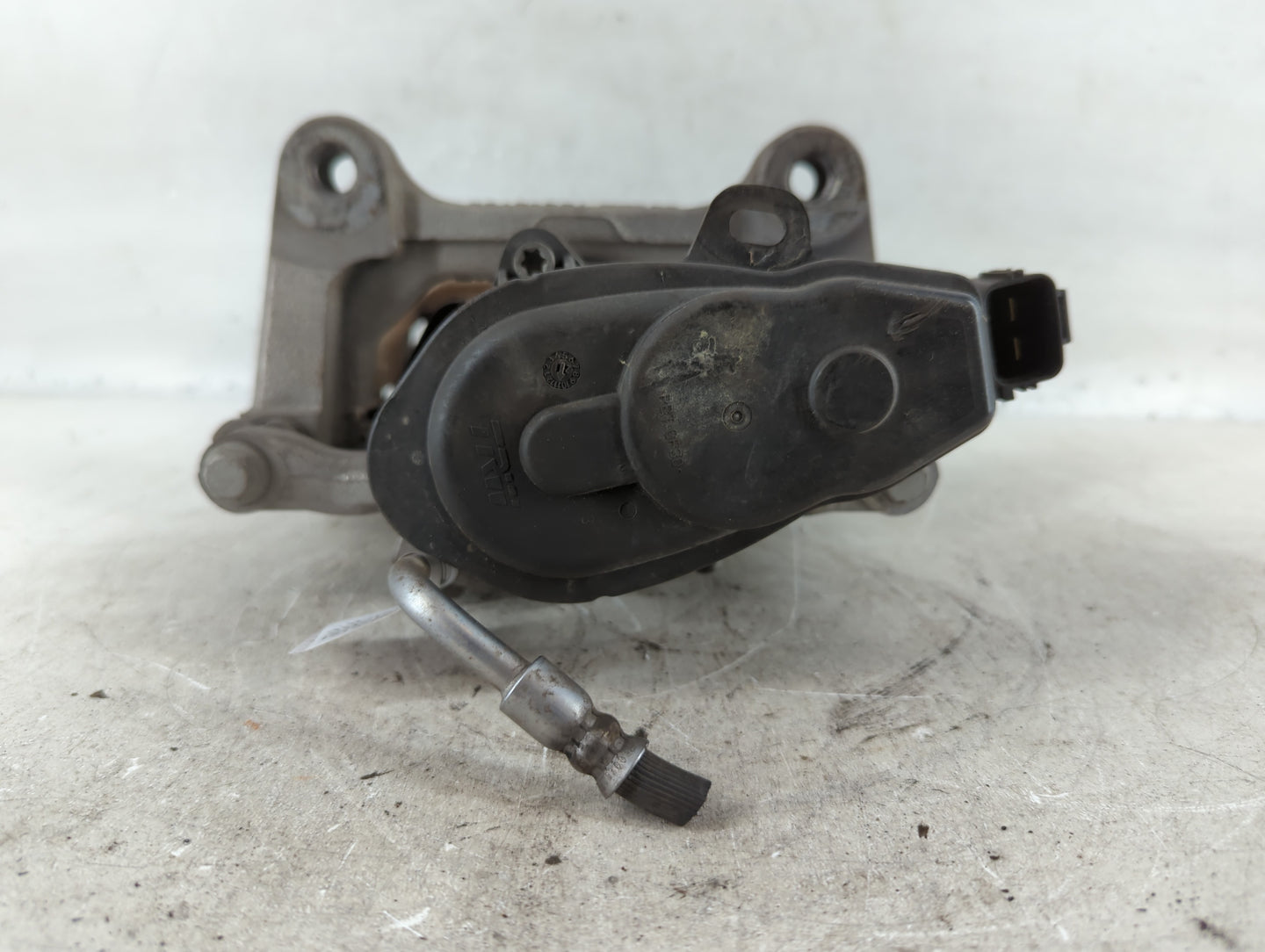 2022-2022 Jeep Grand Wagoneer Front Driver Left Brake Caliper - Oemusedautoparts1.com