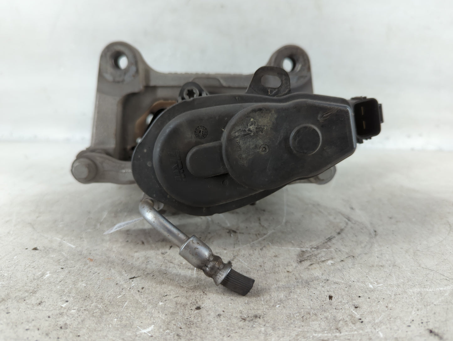 2022-2022 Jeep Grand Wagoneer Front Driver Left Brake Caliper - Oemusedautoparts1.com