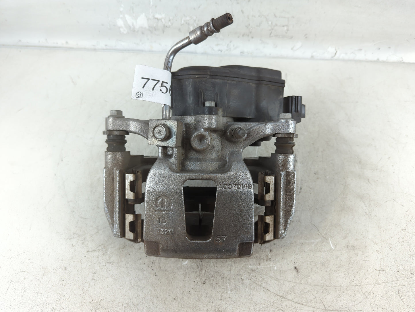 2022-2022 Jeep Grand Wagoneer Front Driver Left Brake Caliper - Oemusedautoparts1.com