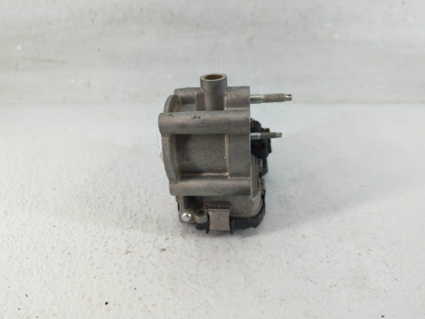 2022 Jeep Renegade Throttle Body P/N:44G1E3F5 Fits OEM Used Auto Parts - Oemusedautoparts1.com