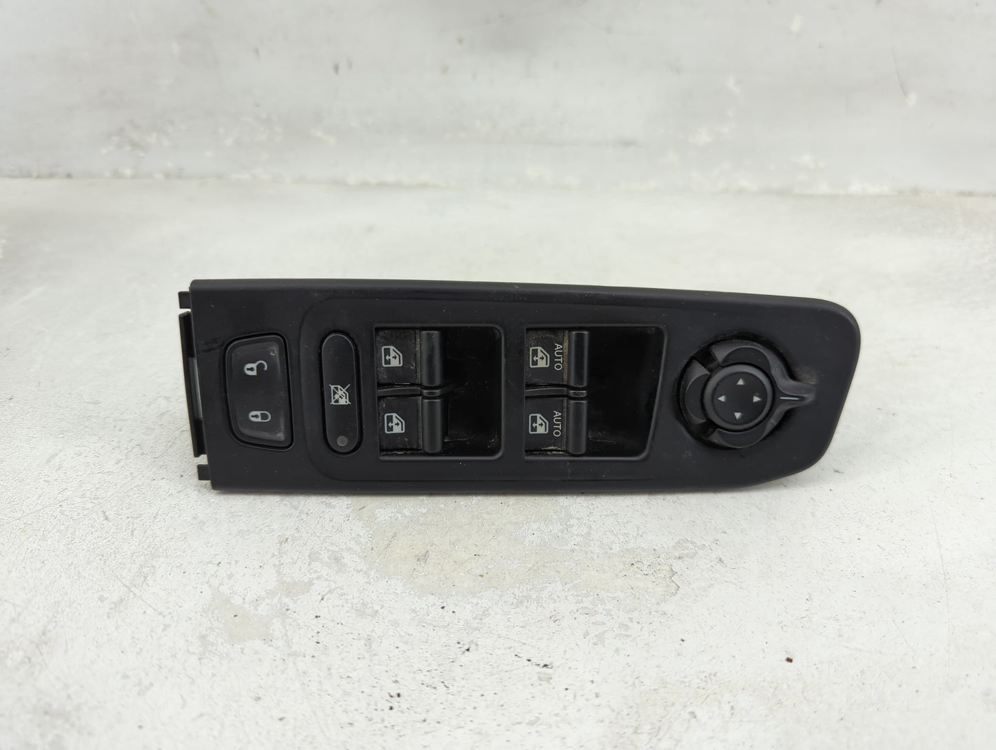 2015-2022 Jeep Renegade Master Power Window Switch Replacement Driver Side Left P/N:B569 Fits OEM Used Auto Parts - Oemuseda