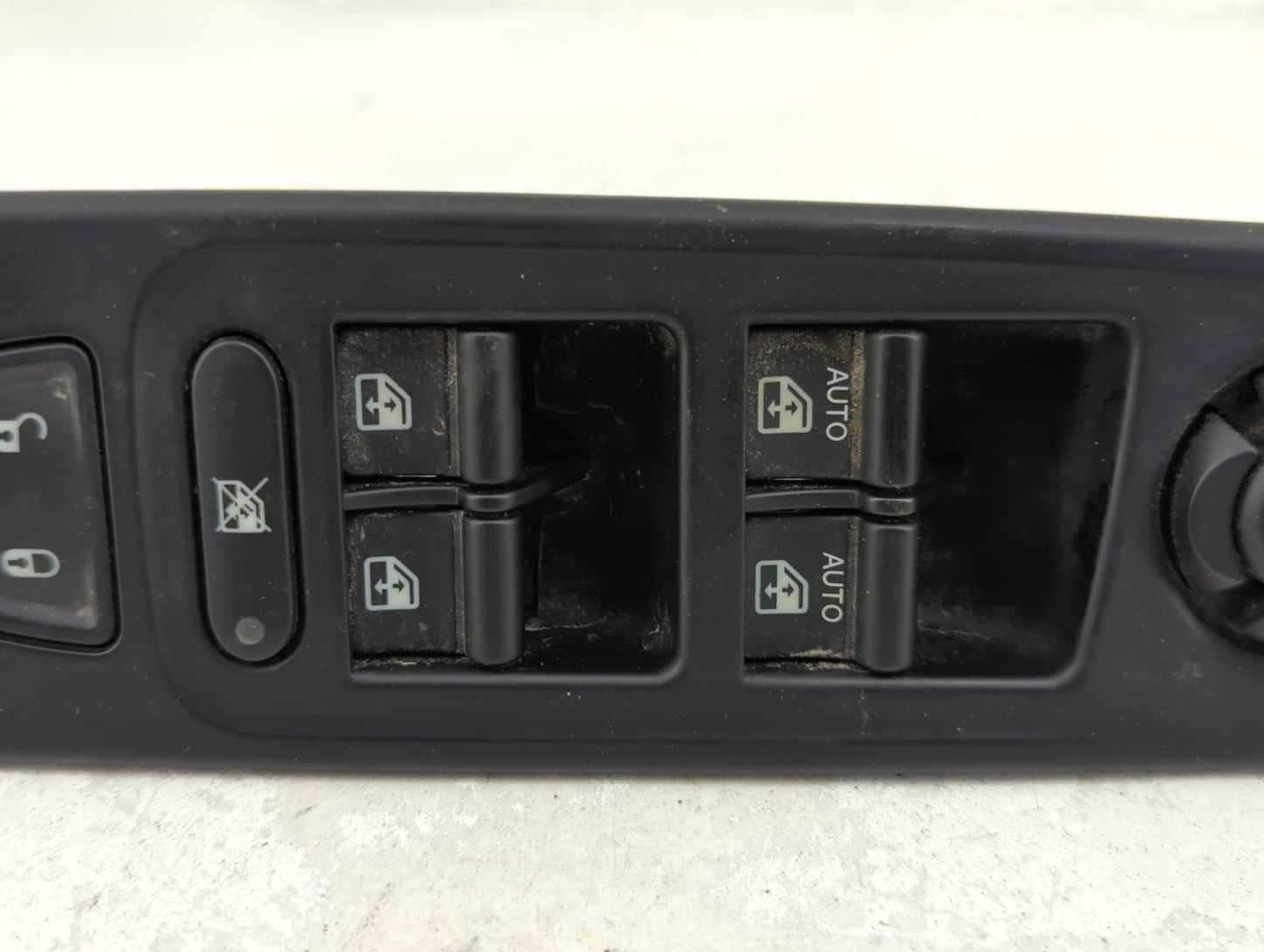 2015-2022 Jeep Renegade Master Power Window Switch Replacement Driver Side Left P/N:B569 Fits OEM Used Auto Parts - Oemuseda