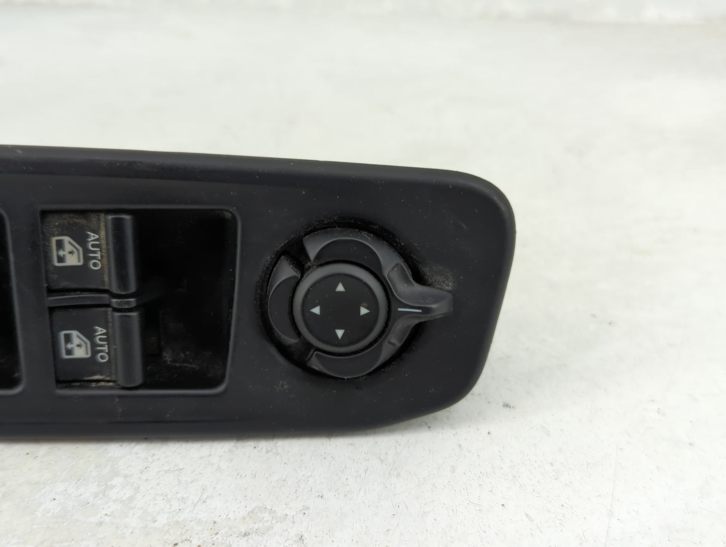 2015-2022 Jeep Renegade Master Power Window Switch Replacement Driver Side Left P/N:B569 Fits OEM Used Auto Parts - Oemuseda