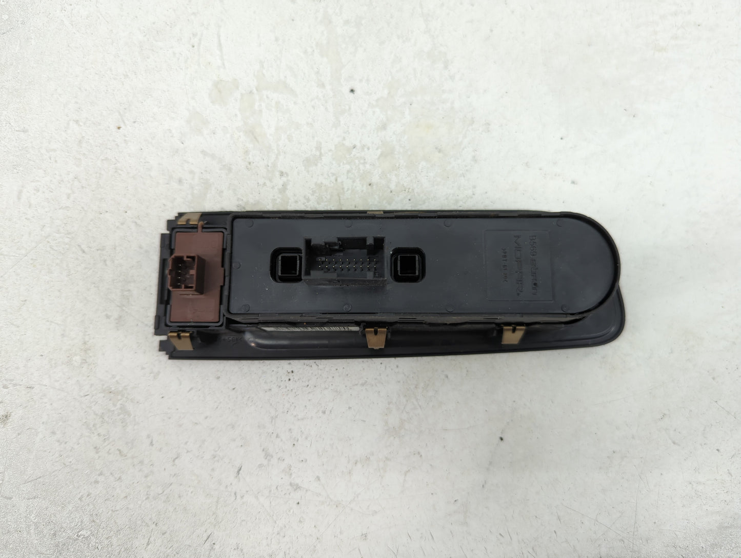 2015-2022 Jeep Renegade Master Power Window Switch Replacement Driver Side Left P/N:B569 Fits OEM Used Auto Parts - Oemuseda