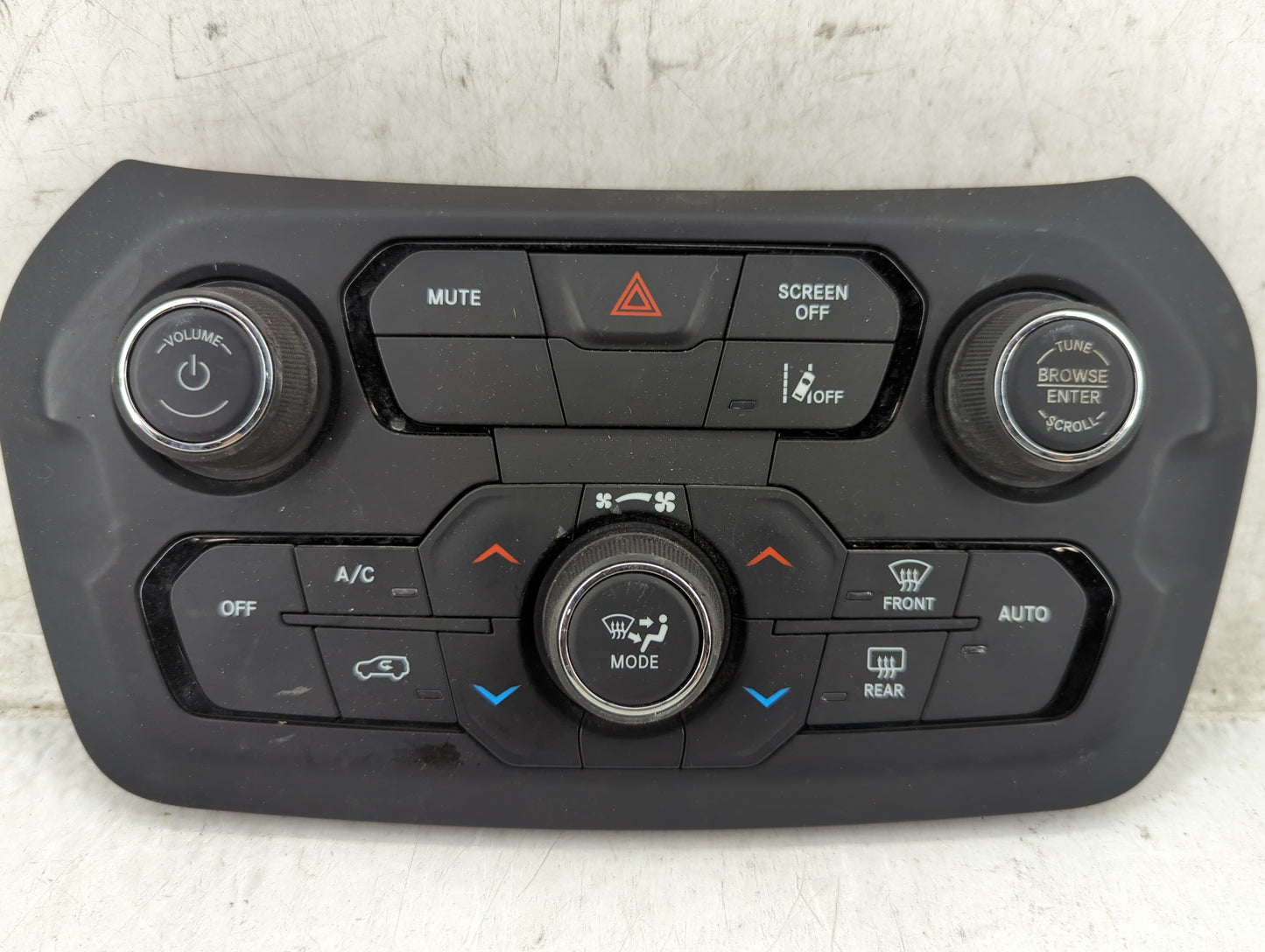 2021-2022 Jeep Renegade Climate Control Module Temperature AC/Heater Replacement P/N:07357677860 Fits Fits 2021 2022 OEM Use