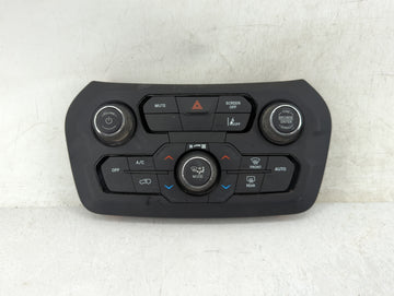 2021-2022 Jeep Renegade Climate Control Module Temperature AC/Heater Replacement P/N:07357677860 440000489D Fits Fits 2021 2