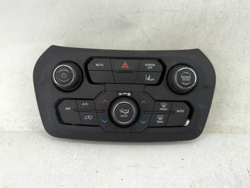 2021-2022 Jeep Renegade Climate Control Module Temperature AC/Heater Replacement P/N:07357677860 440000489D Fits Fits 2021 2