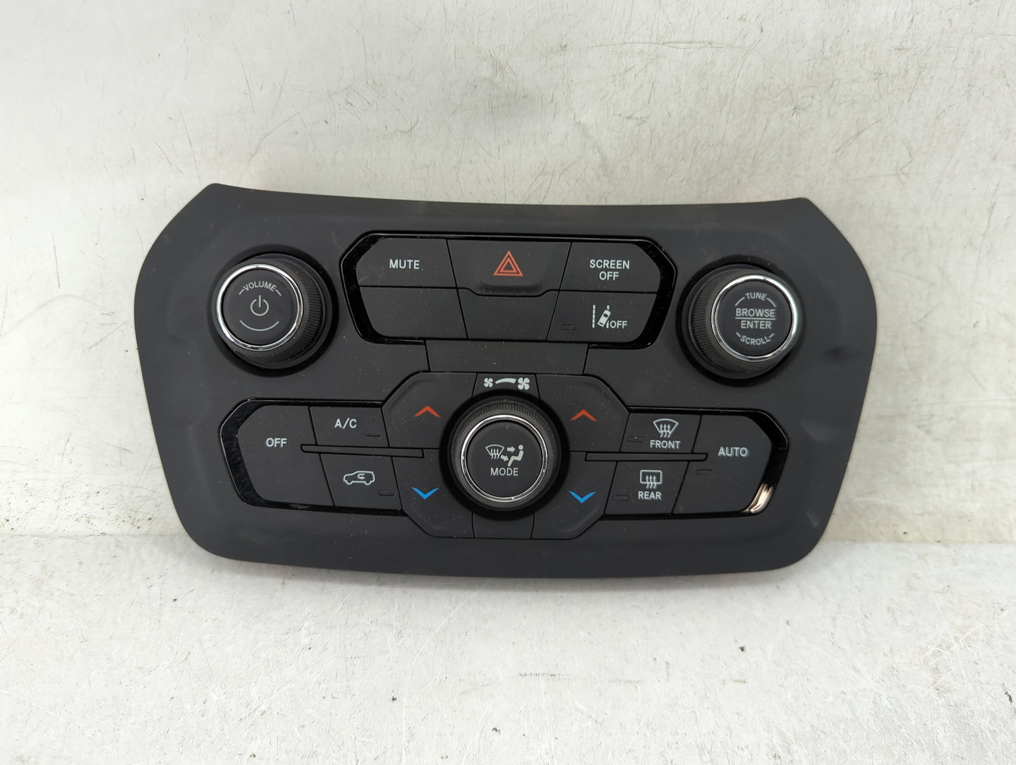 2021-2022 Jeep Renegade Climate Control Module Temperature AC/Heater Replacement P/N:07357677860 440000489D Fits Fits 2021 2