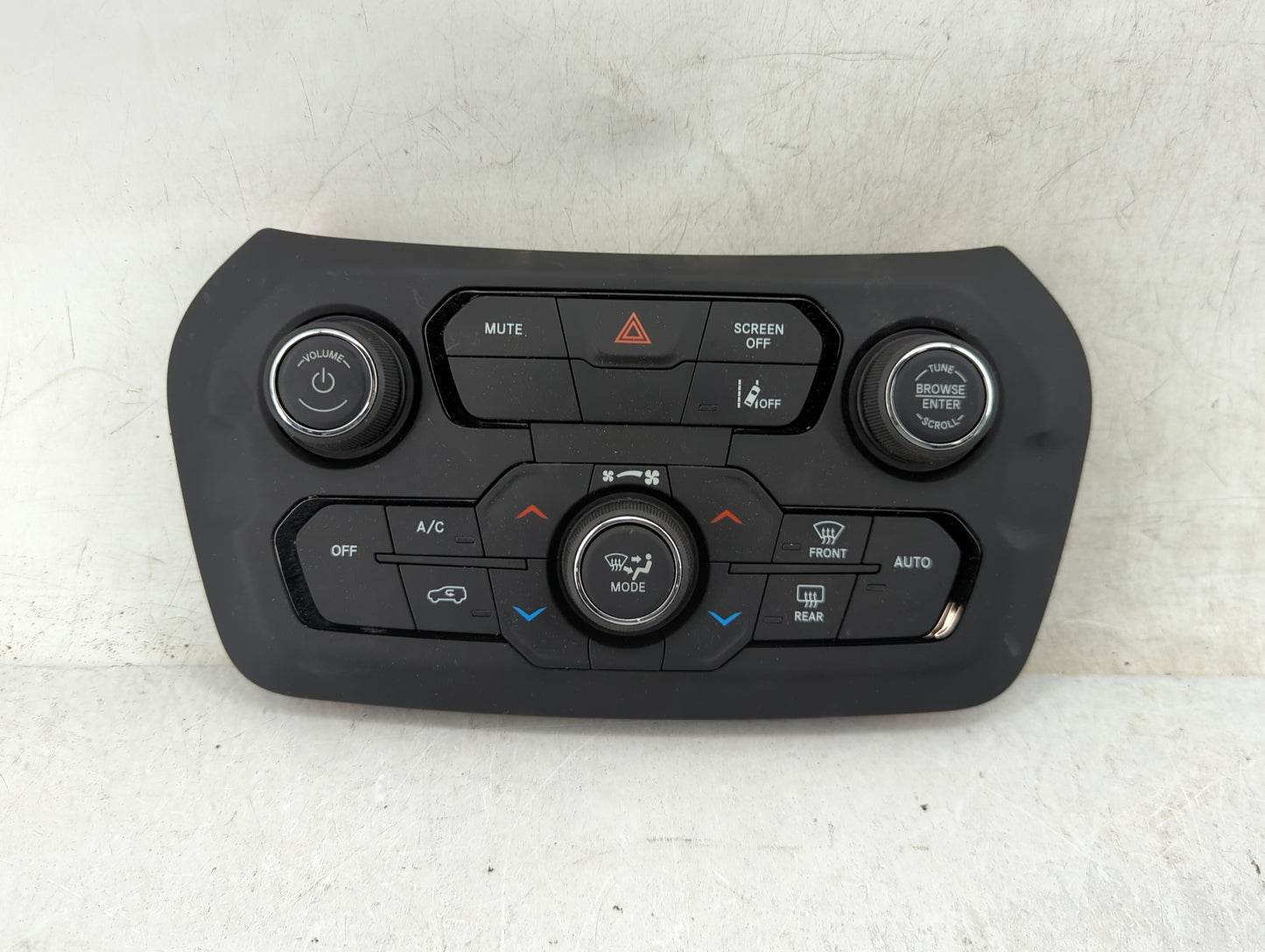 2021-2022 Jeep Renegade Climate Control Module Temperature AC/Heater Replacement P/N:07357677860 440000489D Fits Fits 2021 2