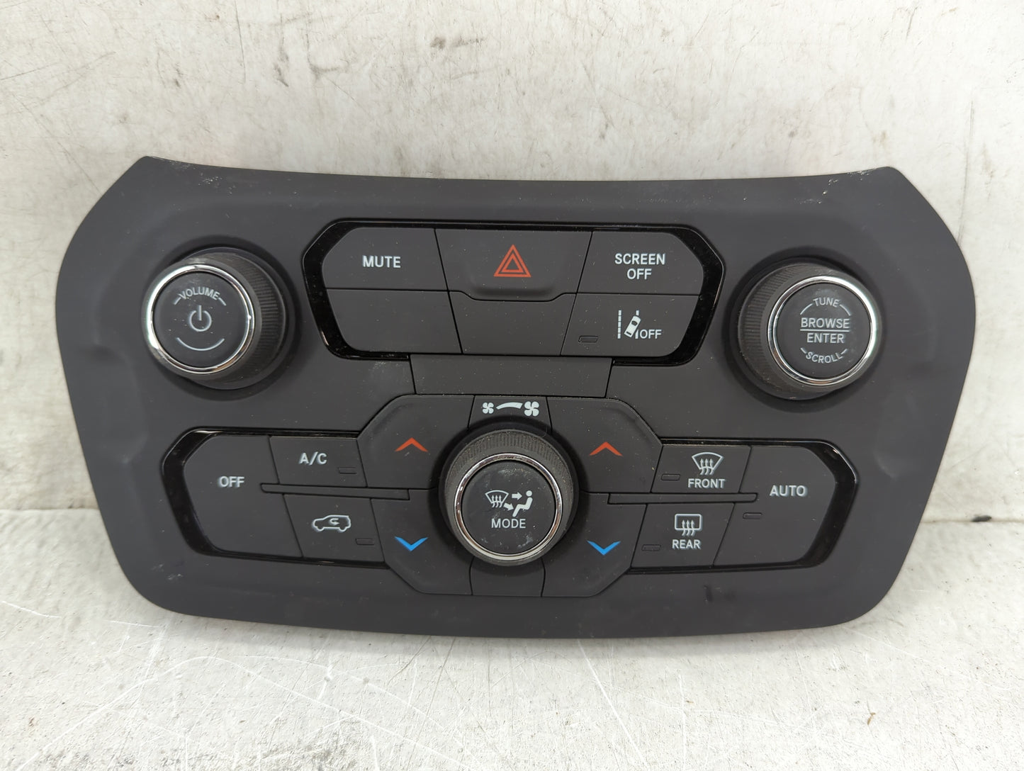 2021-2022 Jeep Renegade Climate Control Module Temperature AC/Heater Replacement P/N:07357677860 440000489D Fits Fits 2021 2