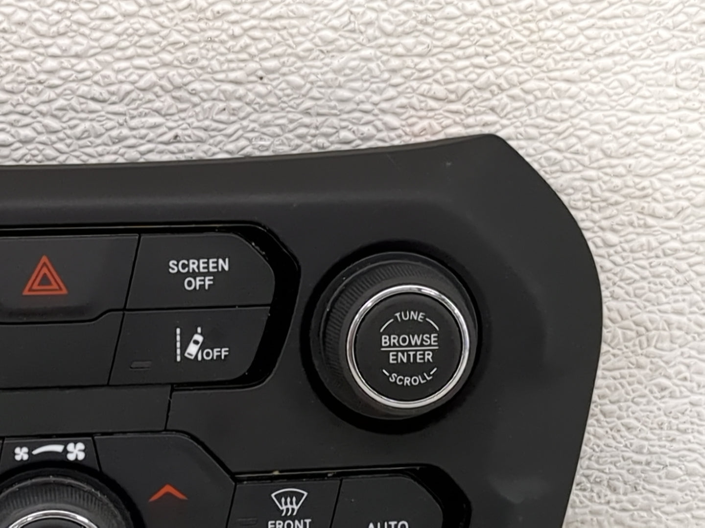 2021-2022 Jeep Renegade Climate Control Module Temperature AC/Heater Replacement P/N:07357677860 440000489D Fits Fits 2021 2