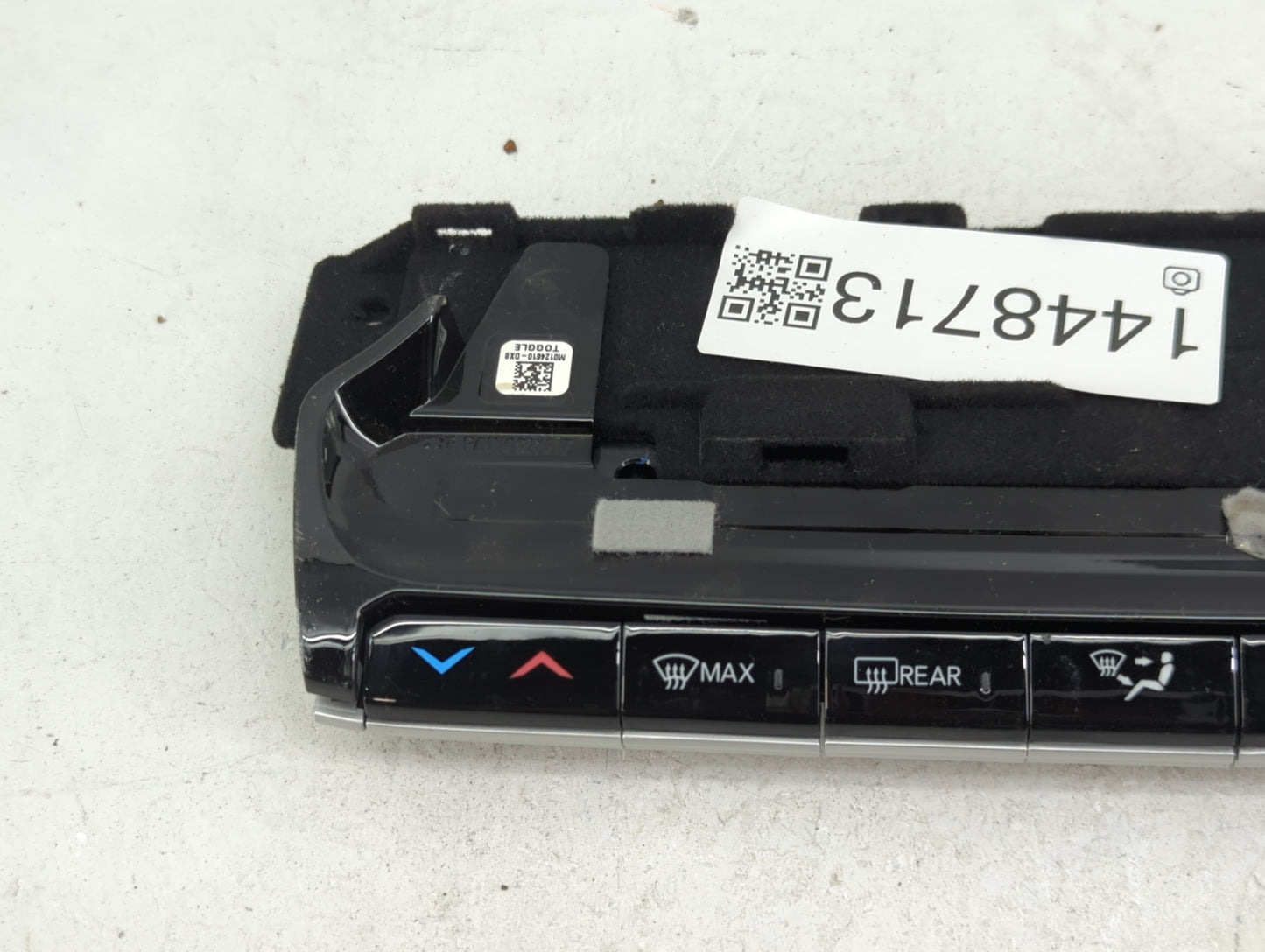 2022 Jeep Wagoneer Climate Control Module Temperature AC/Heater Replacement P/N:P68423822AG N072481G-DKR Fits OEM Used Auto 