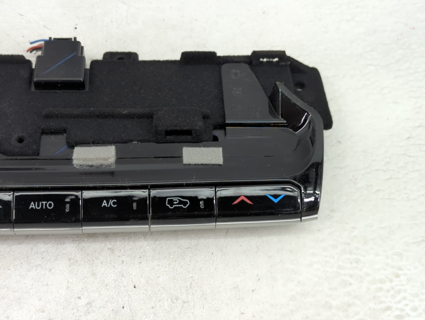 2022 Jeep Wagoneer Climate Control Module Temperature AC/Heater Replacement P/N:P68423822AG N072481G-DKR Fits OEM Used Auto 