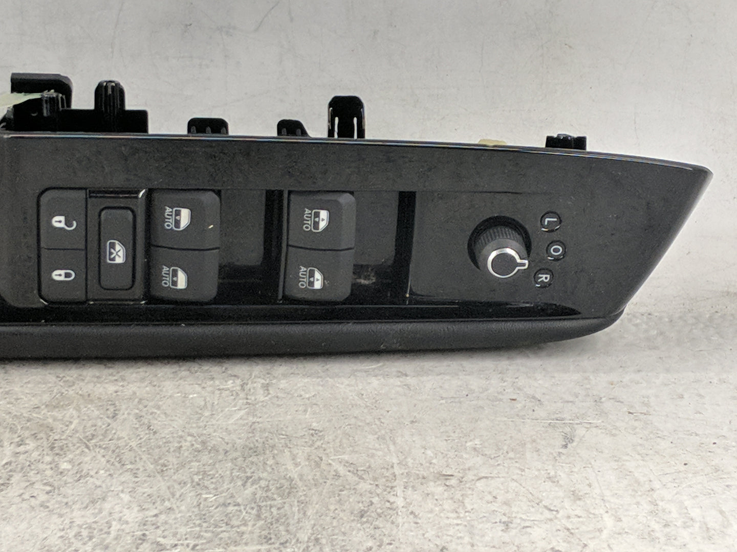 2022 Jeep Wagoneer Master Power Window Switch Replacement Driver Side Left P/N:68426414AD Fits Fits 2021 OEM Used Auto Parts