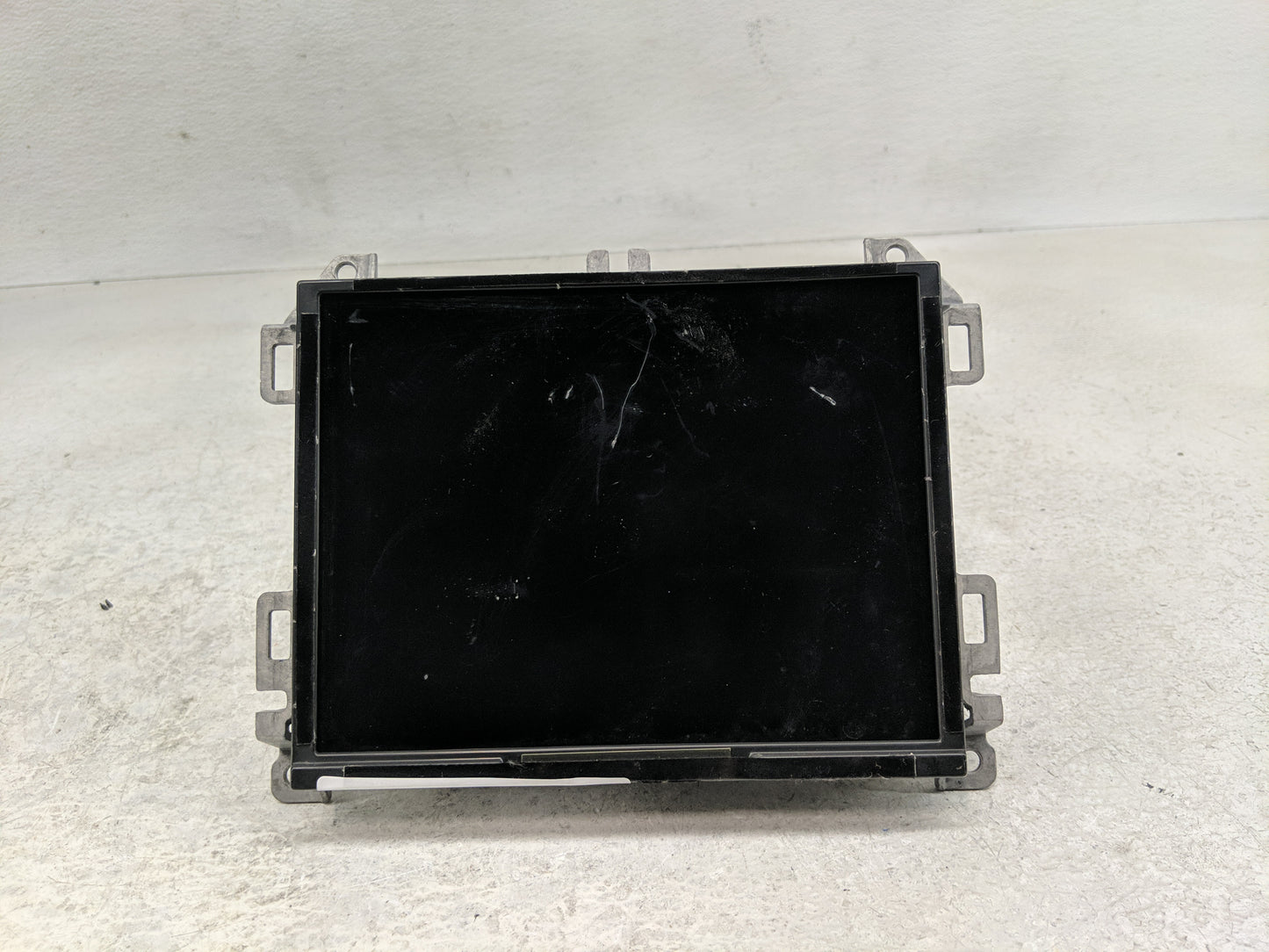 2021-2022 Jeep Wrangler Radio AM FM Cd Player Receiver Replacement P/N:68472587AJ Fits Fits 2021 2022 OEM Used Auto Parts - 