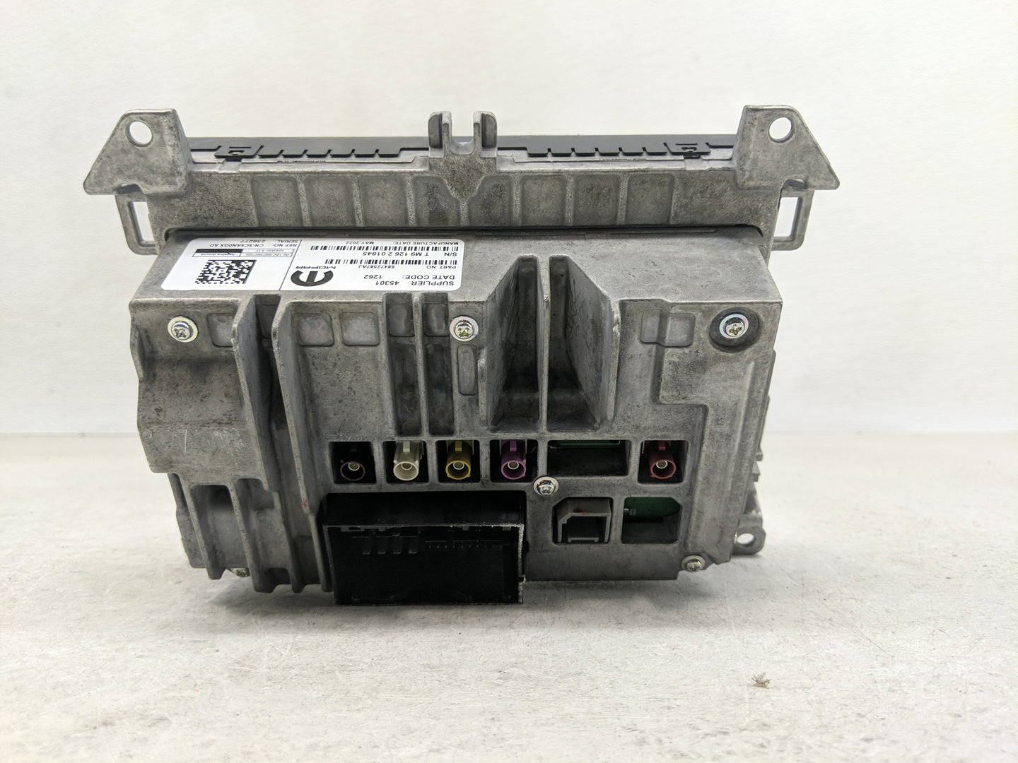 2021-2022 Jeep Wrangler Radio AM FM Cd Player Receiver Replacement P/N:68472587AJ Fits Fits 2021 2022 OEM Used Auto Parts - 
