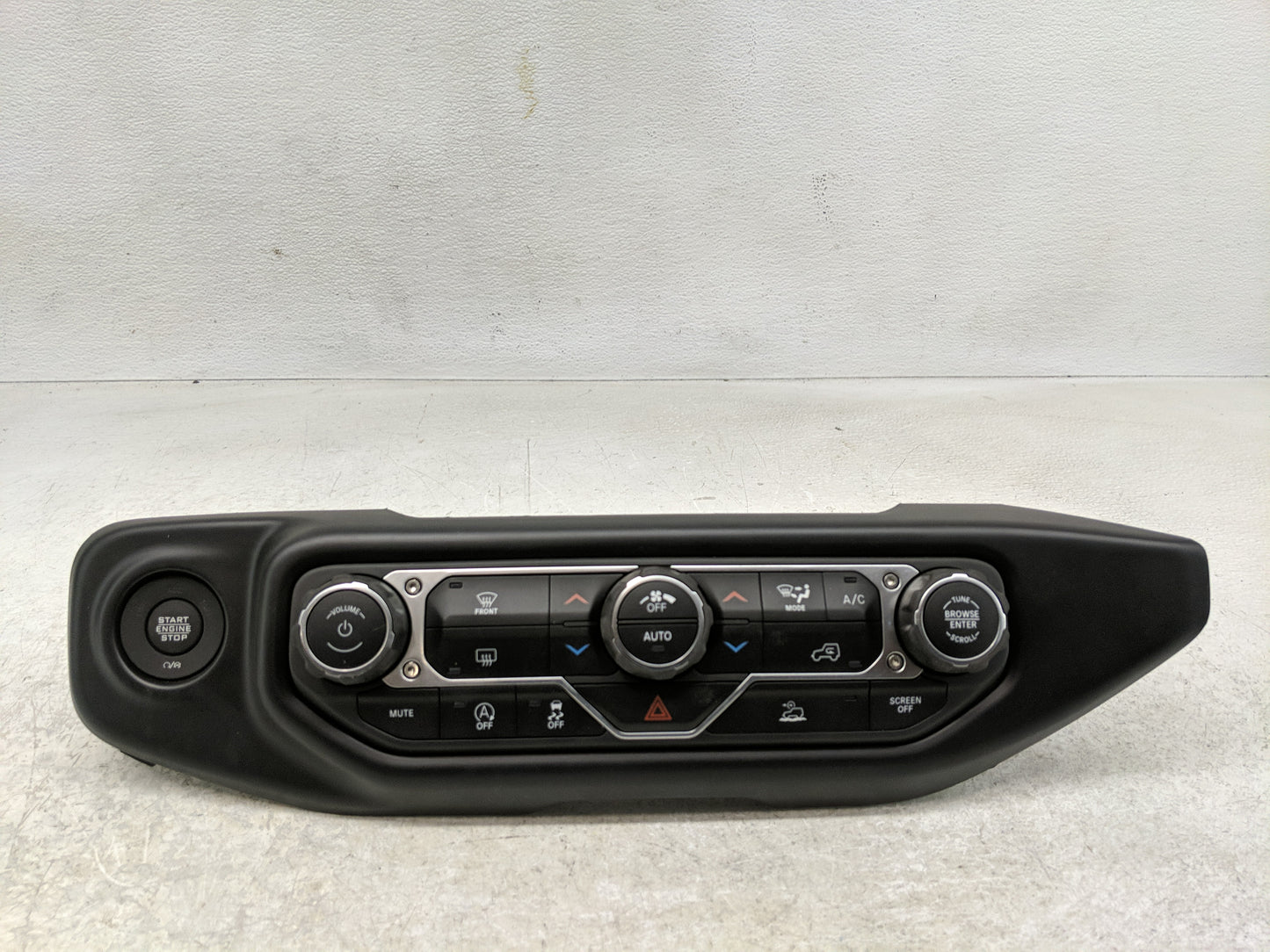 2021-2022 Jeep Wrangler Climate Control Module Temperature AC/Heater Replacement P/N:68307356AC P7BU53DX9AB Fits Fits 2021 2