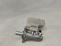 2018-2022 Jeep Wrangler Brake Master Cylinder - Oemusedautoparts1.com